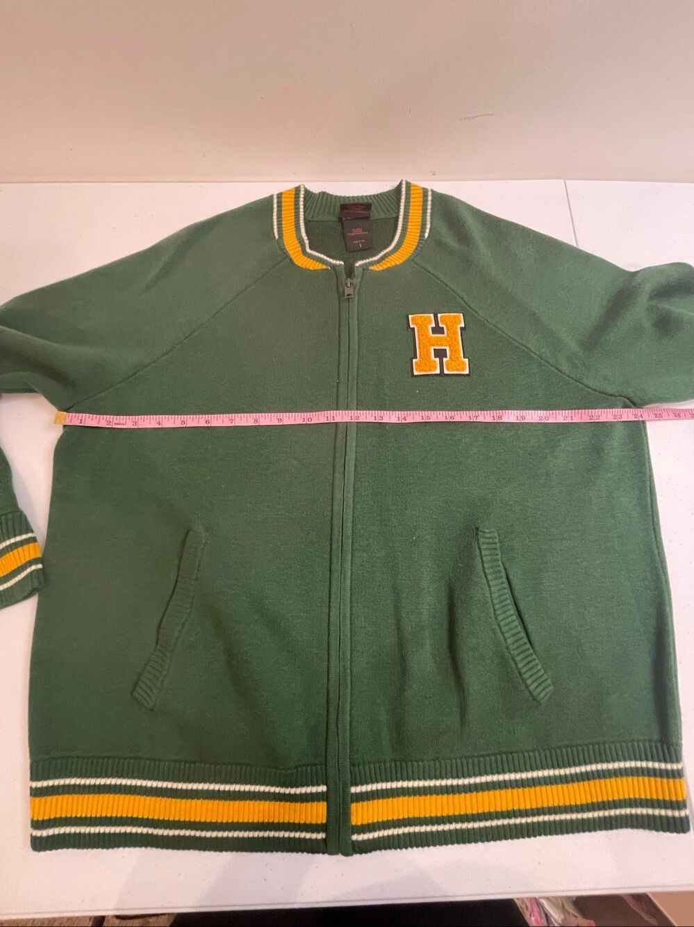 Stranger Things Hawkins Tigers sweater full zip large - Picture 3 of 7